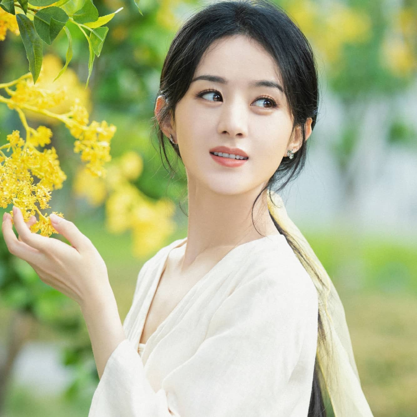 王星云的头像-六音